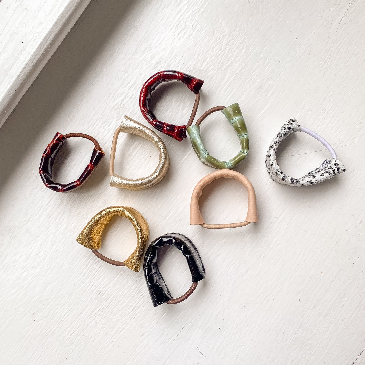 THE Leather Hair Tie